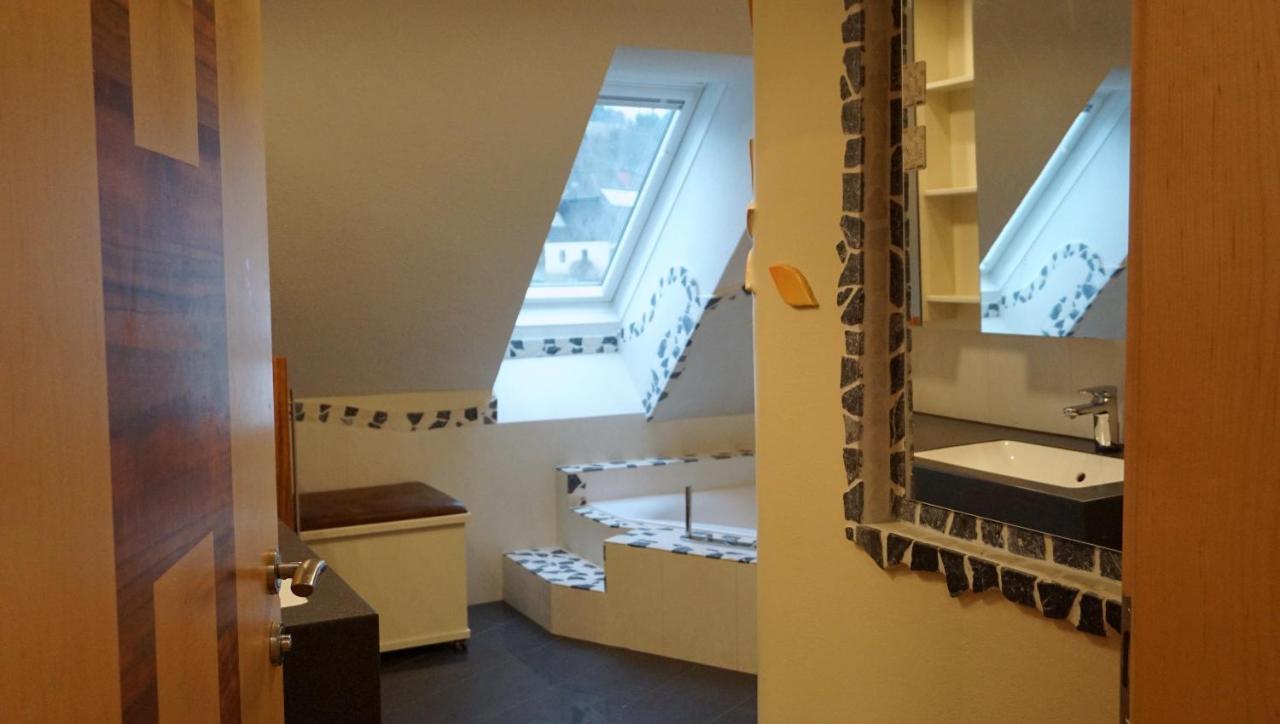Biohof Kroisleitner Sankt Jakob im Walde Luaran gambar